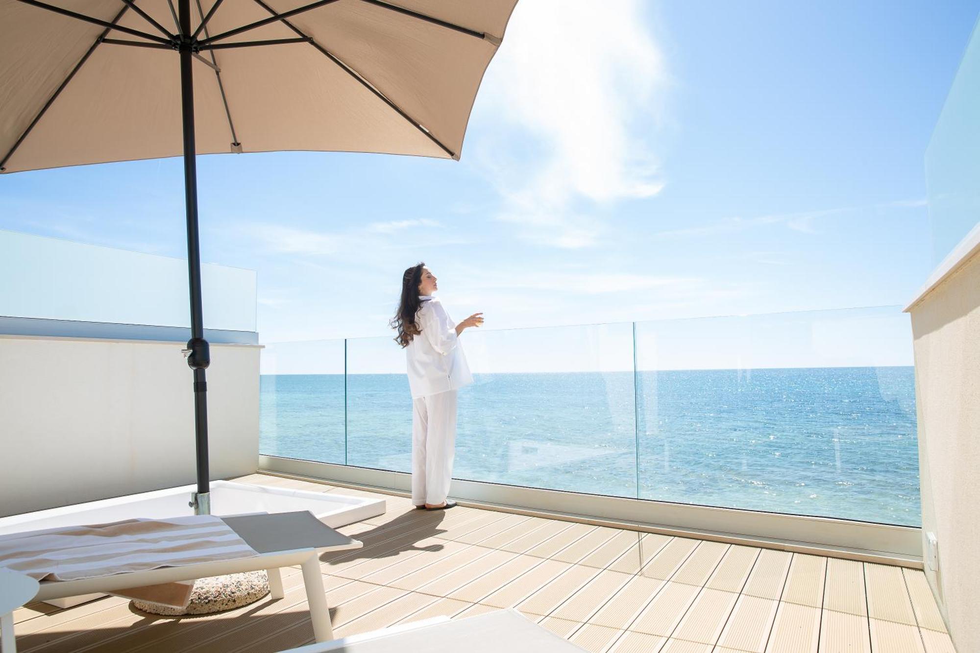 Scirocco Boutique Eco Hotel Torre Pali Exterior foto